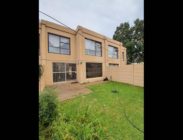 2 BEDROOM DUPLEX RENTED IN KEW